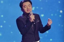 王祖蓝跨界歌王刷新纪录 观众爆黄灯为挽留 