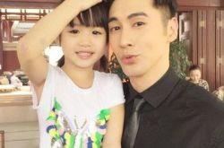 《爸爸去哪儿4》张伦硕女儿考拉继续萌化你 继父+继女的日常 