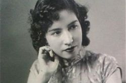 歌星龚秋霞精典歌曲有哪些？ 一位卓有成就的著名影歌明星 