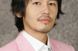 赵延宇超人回来了疑似登场 将迎娶小16岁新娘 