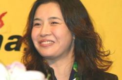 王澜非诚勿扰接棒黄菡？ 她透露《红高粱》剧中拍摄花絮 