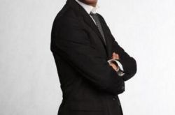 《奋斗》男一号陆涛原型现身 《赢在中国》献综艺首秀 