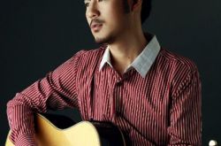 马健南爱情歌曲赏析 轻快的旋律却唱到了人心里 