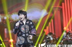 李大为越战越勇节目中荣膺银话筒 曾四处打工支撑音乐梦想 