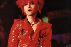 松本秀人纪录片在日上映 逝世15周年至今仍受歌迷爱戴 