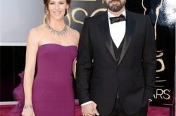 蝙蝠侠和妻子离婚 分手亦是朋友