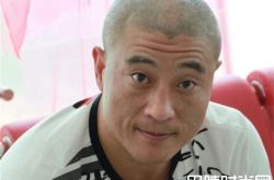 刘小光出轨 被爆嗜赌如命欠巨额债务要师父“擦屁股”