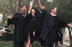 豆得儿晒毕业照 和王思聪大尺度含龙根事件被曝光