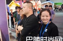 岳云鹏携妻现身 柳岩岳云鹏什么关系被传情侣炒作