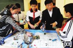 本人叫小杰升初中时 本人叫小杰在升中学txt