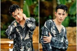 王鹤棣带面具是什么节目？王鹤棣为什么要向何老师道歉