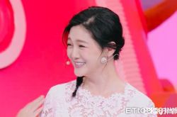 大S电疗瘦身调到LV99狂抖 蔡康永笑称是处决