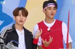 王嘉尔《跑男7》合体Lucas 儿时住一起没见面