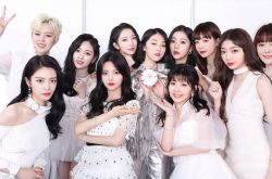 火箭少女剩3天就解散 最后舞台公开暗黑造型