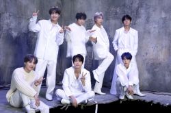 BTS《I-LAND》传工作人员确诊肺炎 练习生录影喊卡全部隔离