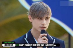 利路修如愿下班 《创造营》化妆师曝他在营里真的很忧郁