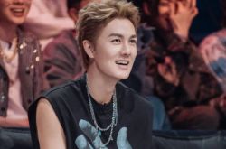 吴克群当《说唱》推荐官上热搜 教科书式社交是什么