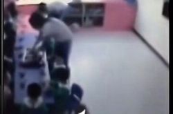 幼儿园老师摆拍小朋友吃水果 发给家长后全部收走