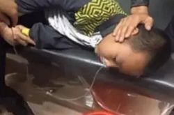 10岁男孩被逼吃铅笔芯 洗胃3个小时洗出大量笔芯