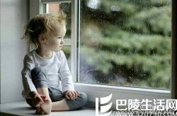 10岁男孩洪荒之力爆发 徒手快速接住坠楼3岁的小女孩