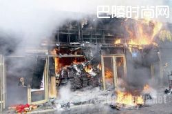 美国一仓库起火 华裔男子：闻到有毒化学品味道