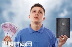 爱乱花钱的男人 不做家务的男人|男人变了性格 占有欲太强的男人