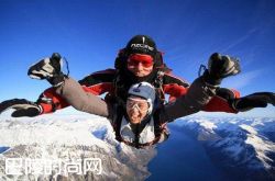 高空跳伞是怎样一种体验 攀岩运动户外攻略|滑雪怎么滑 蹦极的感觉