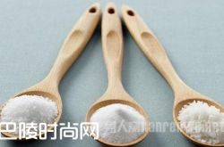 最毒妇人心！女子与同居室友发生矛盾 食盐中被下泻药