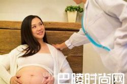 惊呆了！医生将胎儿塞回子宫保住性命