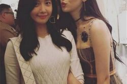 雪莉与允儿曝同框照 引发粉丝又是一场大战