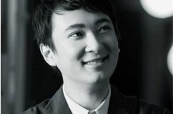 王思聪10万卖账号 网友评论这个泡妞神器不一般