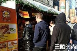 纽约人开煎饼摊 店面门口排长队美味有何独特之处