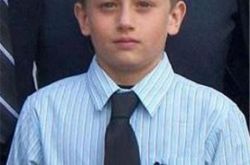 13岁男孩惨遭父亲分尸 只因看到了一张父亲吃屎的照片