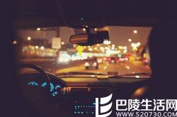 如何找到机会和女孩牵手 男生和女生牵手方法