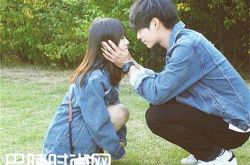 约会时找话题缓解女生的紧张心理，会为自己加分