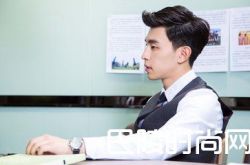 坏男人泡妞技巧，做坏坏的让你疯狂的可爱男人