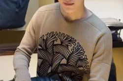 用男星们的分界发型 给大家分类3种分界发型