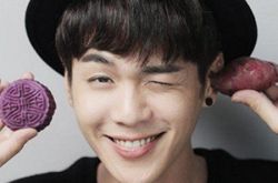 哇这些男明星都剪过锅盖头发型 你一定想不到