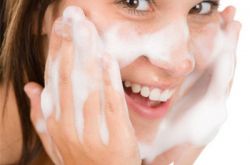 T区毛孔堵塞怎么办,T区毛孔堵塞的症状