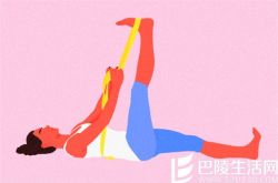 双腿臀部拉伸,肩部背部拉伸