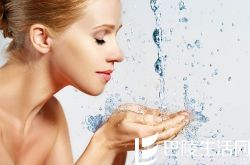 孕妇用什么洗面奶好 孕妇如何选购洗面奶孕妇洗面奶的品牌推荐