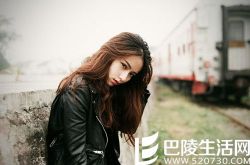 三七分发型 马尾发型大玉米烫烫发发型大侧分发型