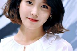 发尾C卷短发 发尾外翘短发烫卷短发侧分短发水波纹短发