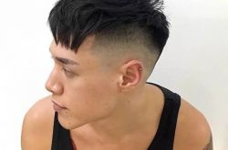 打不定主意换哪种新造型？ 陈伟霆宋闵浩的发型还不错