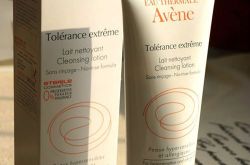 雅漾舒缓特护洁面乳 雅漾无皂基平衡洁肤凝胶雅漾深层净肤乳雅漾净柔洁面摩丝雅漾活泉修护洁面乳