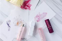 迪奥魅惑润唇膏怎么样 雪花秀变色唇膏怎么样资生堂护唇膏怎么样馥蕾诗澄糖唇膏怎么样小蓝罐润唇膏怎么样