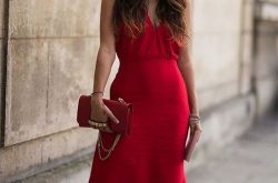 大红裙怎么搭配 大红裙搭配图片