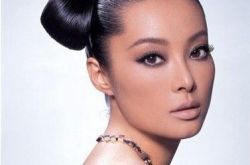 单眼皮化淡妆技巧 单眼皮变大眼的技巧