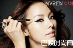 Tony Moly羽毛墨水笔 MAC防水眼线笔法国娇兰流金眼线液植村秀纤变墨画眼线液香奈儿防水眼线笔玫珂菲防水炫彩眼线液