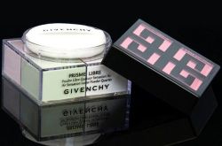 纪梵希四宫格散粉色号怎么选 纪梵希四宫格散粉用法纪梵希四宫格散粉上妆步骤纪梵希四宫格散粉使用方法纪梵希四宫格散粉用户评价